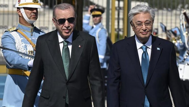 Kazakistan Cumhurbaşkanı Ankara’da | Erdoğan, Tokayev’i resmi törenle karşıladı