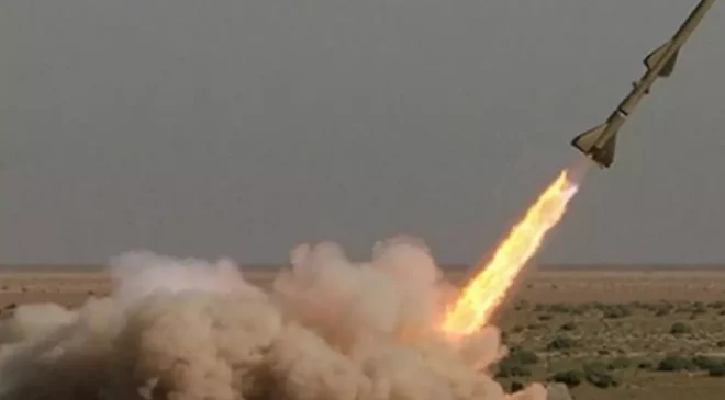 Husiler, İsrail’in havalimanını hipersonik füze ile hedef aldı