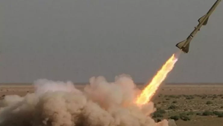 Husiler, İsrail’in havalimanını hipersonik füze ile hedef aldı