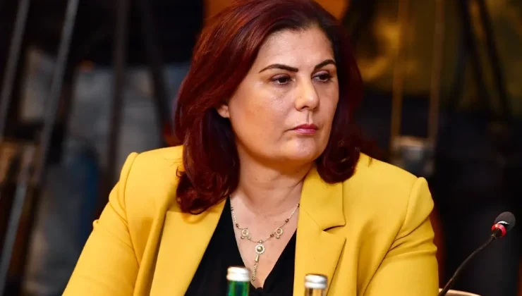 Özlem Çerçioğlu zehir zemberek sözlerle CHP’den istifa etti