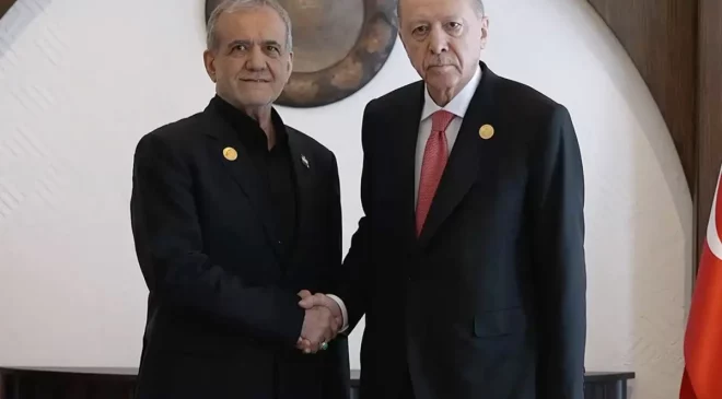 Erdoğan, Pezeşkiyan ile görüştü: Türkiye, İran ile ABD arasında rol üstlenmeye hazır